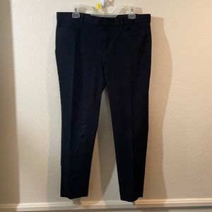 Banana Republic Sloan Crop Black